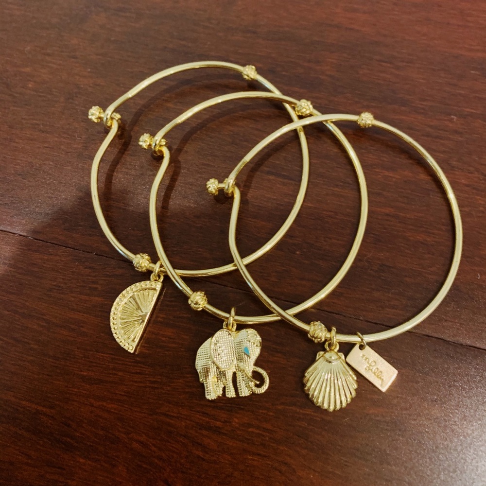 Lilly Pulitzer Gold Bangle Set of 3!